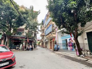 Bán nhà mai dịch 14 tỷ 50m2 mt 4,5m phân lô cầu giấy vừa ở vừa làm văn phòng