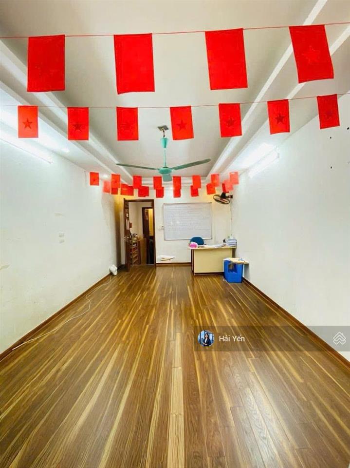 Bán nhà mai dịch 14 tỷ 50m2 mt 4,5m phân lô cầu giấy vừa ở vừa làm văn phòng