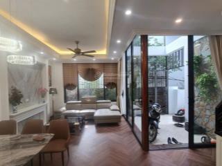 Hiếm nguyễn văn cừ  ngoc lâm 75m  ngõ thông thoáng o to đỗ cổng  thang máy  full nội thất