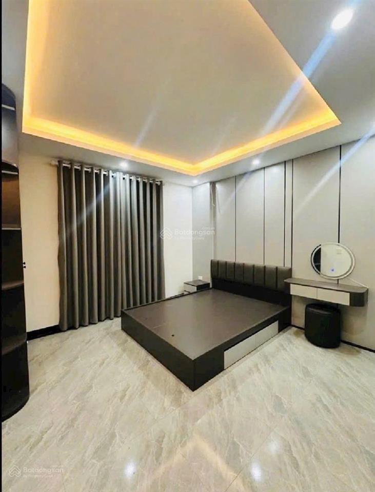 Bán nhà thanh am  trung tâm việt hưng  ngõ nông  full tiện ích