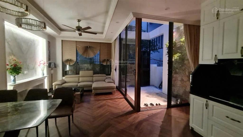 Nguyễn văn cừ  15.9 tỷ 75m  6 tầng  full nội thất cao cấp  ô tô đỗ cổng  sang phố cổ nhanh