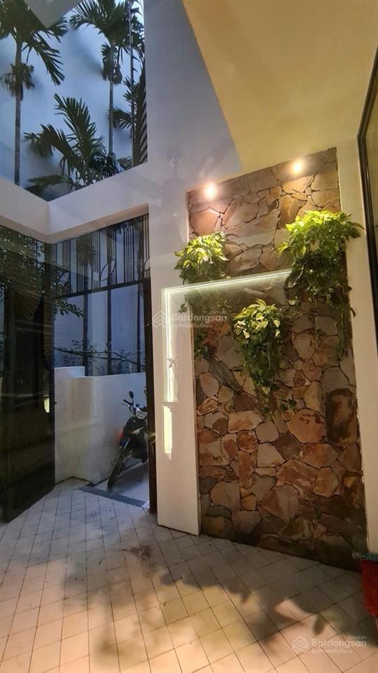 Nguyễn văn cừ  15.9 tỷ 75m  6 tầng  full nội thất cao cấp  ô tô đỗ cổng  sang phố cổ nhanh