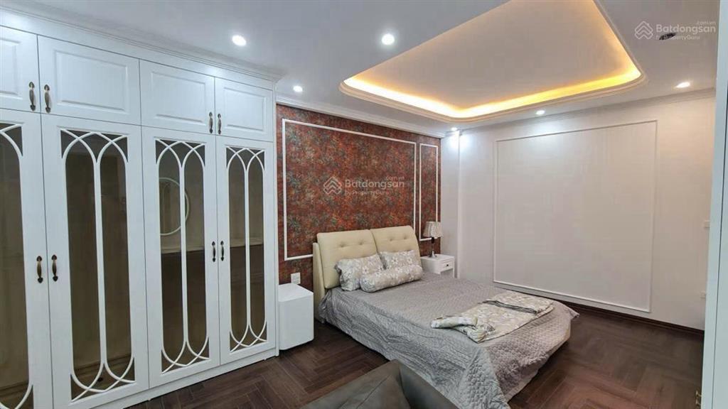 Nguyễn văn cừ  15.9 tỷ 75m  6 tầng  full nội thất cao cấp  ô tô đỗ cổng  sang phố cổ nhanh