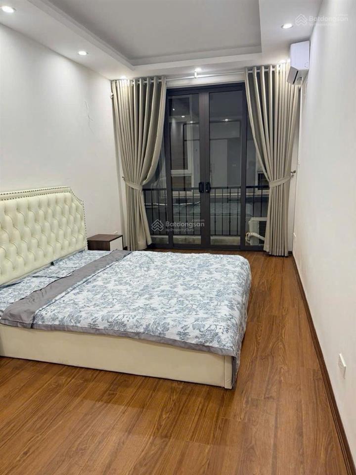 Hiếm.ngọc lâm  bồ đề hn nhà đẹp full nội thất  gần oto ngọc lâm trung tâm phố ẩm thực sầm uất