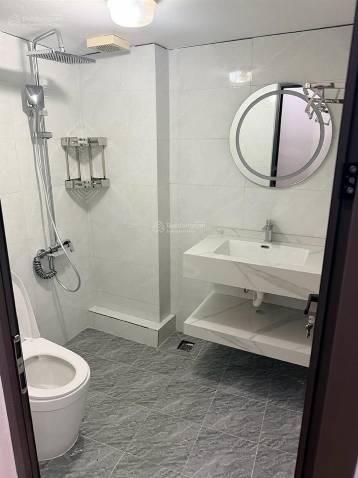 Hiếm.ngọc lâm  bồ đề hn nhà đẹp full nội thất  gần oto ngọc lâm trung tâm phố ẩm thực sầm uất