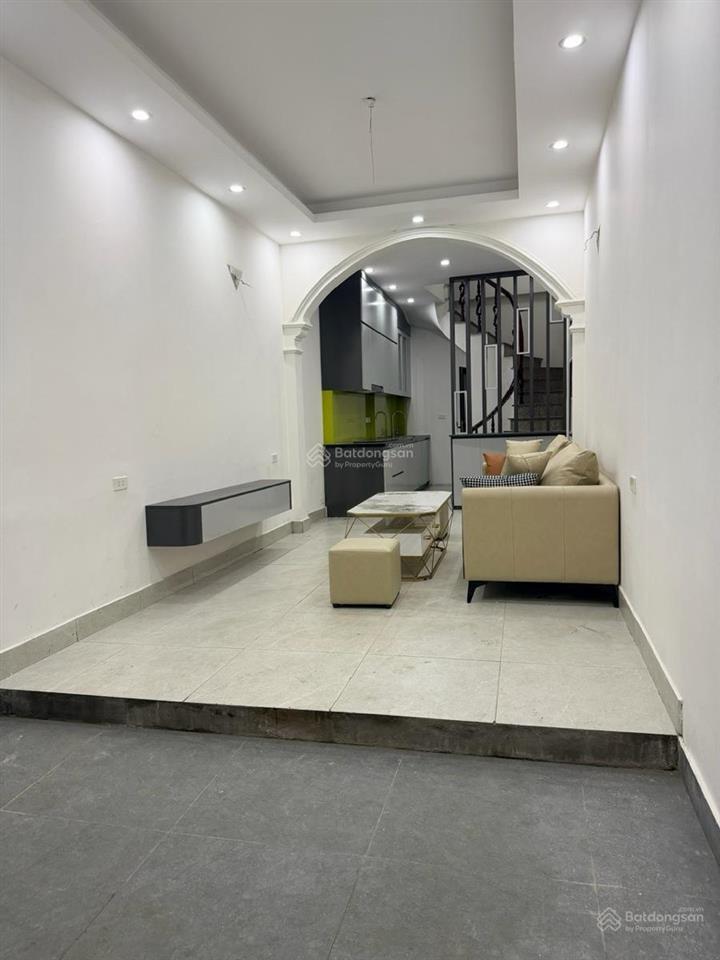 Hiếm.ngọc lâm  bồ đề hn nhà đẹp full nội thất  gần oto ngọc lâm trung tâm phố ẩm thực sầm uất