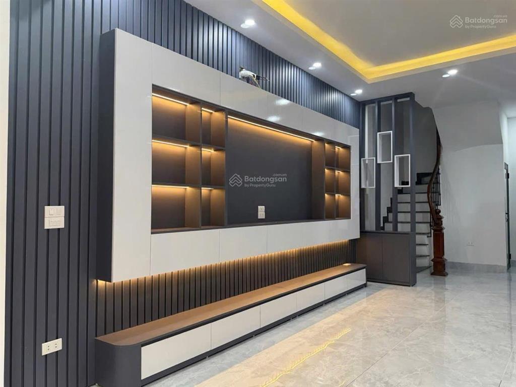 Hiếm ngọc lâm bồ đề hn trung tâm long biên  ngõ nông gần phố gần cầu di chuyển phố cổ cực nhanh