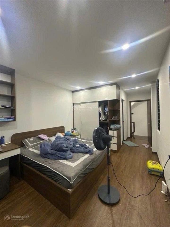 Nhà đẹp sang xịn mịn  thạch bàn long biên  oto gần  ngõ thoáng sáng  hàng xóm tình cảm
