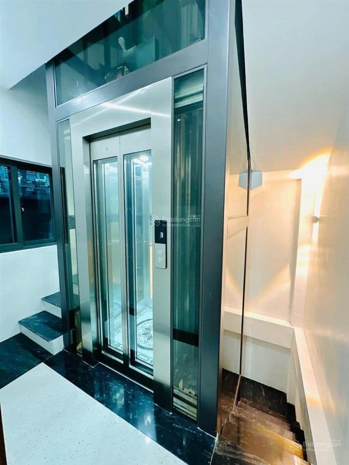 Siêu hót. phố yên ninh trung tâm ba đình nhà đẹp 5 tầng thang máy  full nội thất