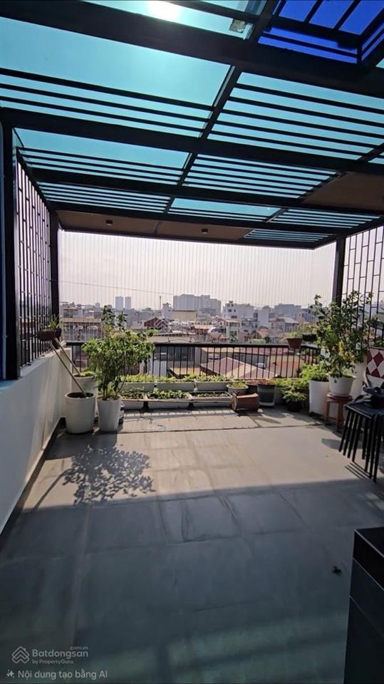 17 tỷ sở hữu ngay căn nhà 60m,7 tầng nở hậu  mặt ngõ oto tránh tại ngô gia tự trung tâm viêt hưng