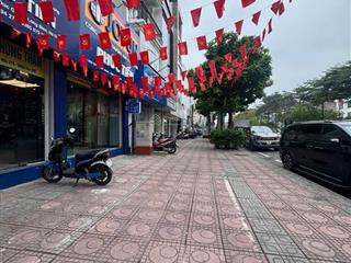Siêu hiếm .mặt phố ngô gia tự vỉa hè  kinh doanhvị trí siêu đẹp một mặt phố 1 mặt ngõ oto vào nhà