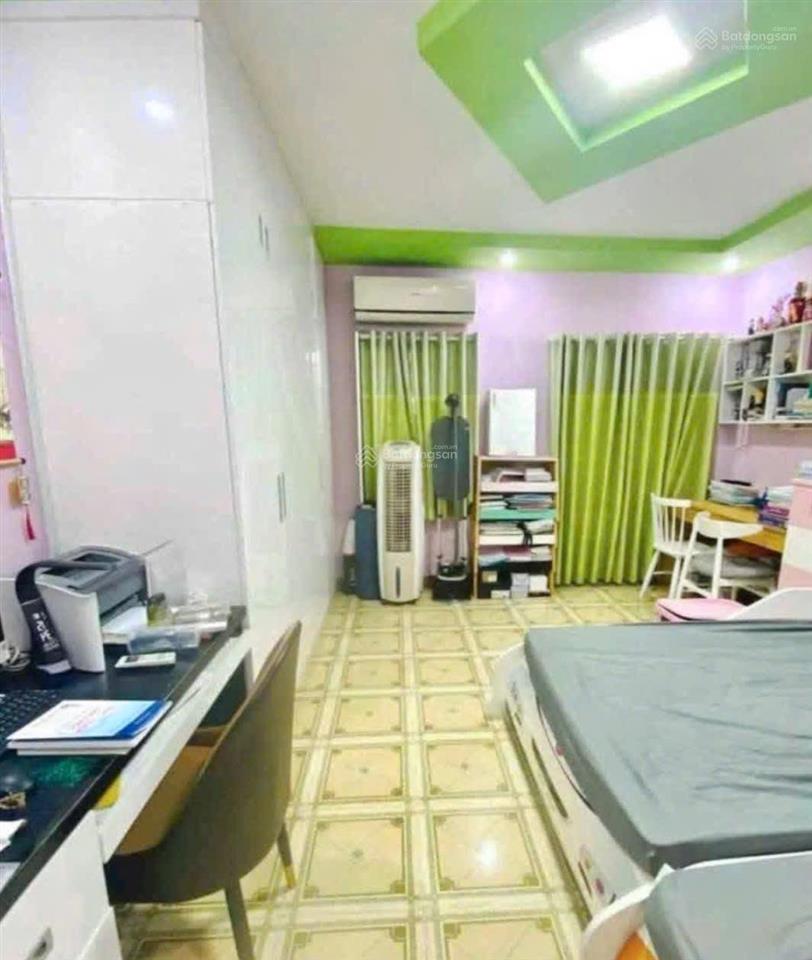 Bán gấp nhà hxh âu dương lân 60m2  3 tầng shr nhỉnh 5 tỷ