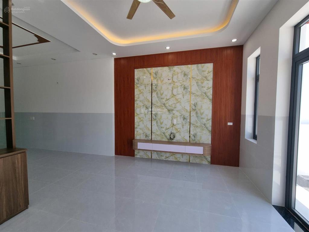 Nhà mới đẹp  giá tốt trung tâm long điền, tp.hcm