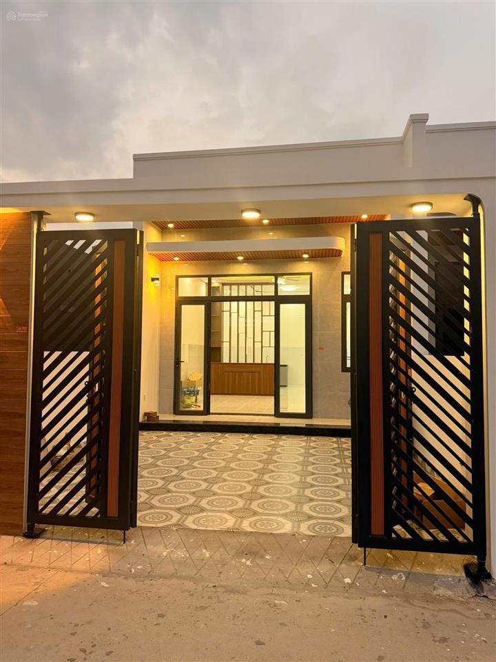 Nhà mới đẹp  giá tốt trung tâm long điền, tp.hcm