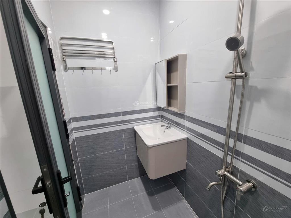 Nhà mới đẹp  giá tốt trung tâm long điền, tp.hcm