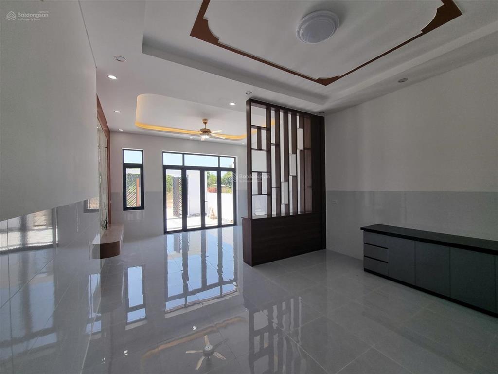 Nhà mới đẹp  giá tốt trung tâm long điền, tp.hcm