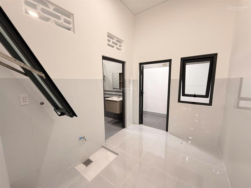 Nhà mới đẹp  giá tốt trung tâm long điền, tp.hcm