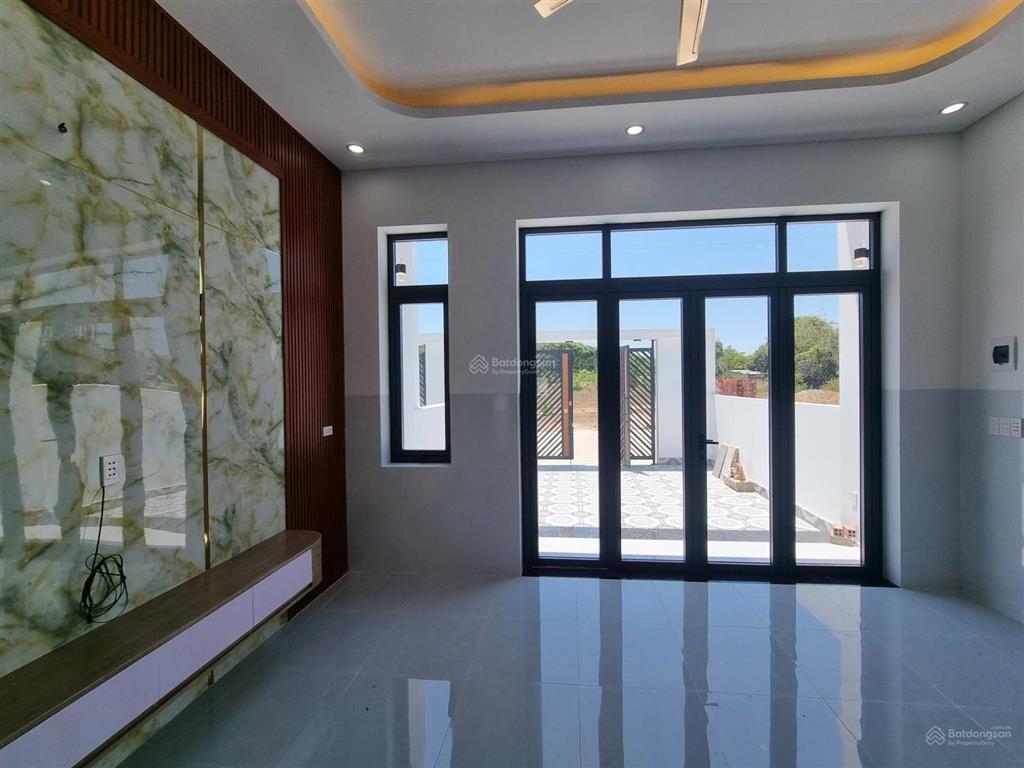 Nhà mới đẹp  giá tốt trung tâm long điền, tp.hcm