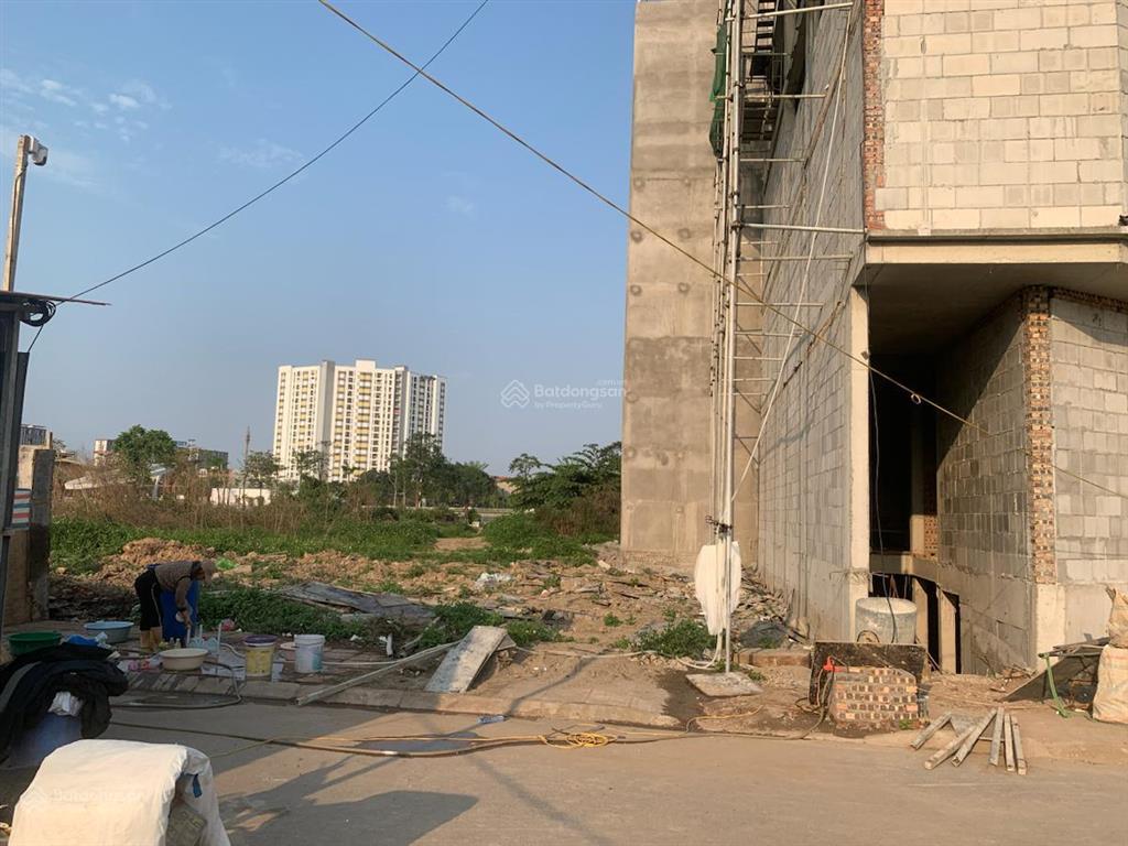 Bán đất tđc ngọc thuỵ. 60m2mt 4m, vỉa hè ô tô tránh, kinh doanh