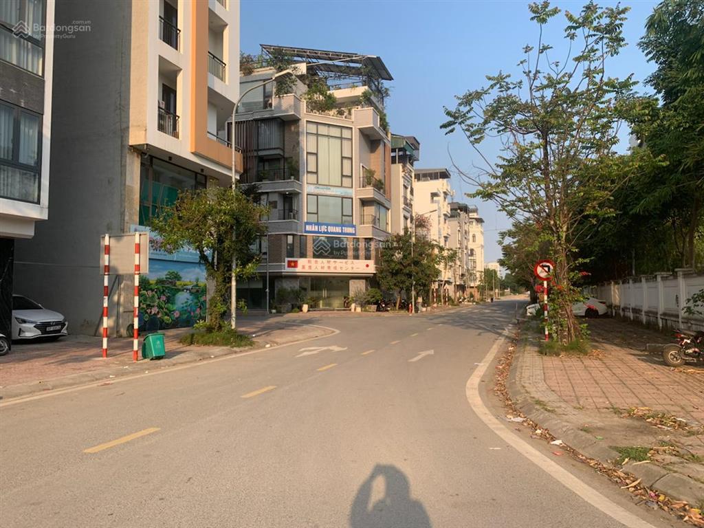 Bán đất tđc ngọc thuỵ. 60m2mt 4m, vỉa hè ô tô tránh, kinh doanh