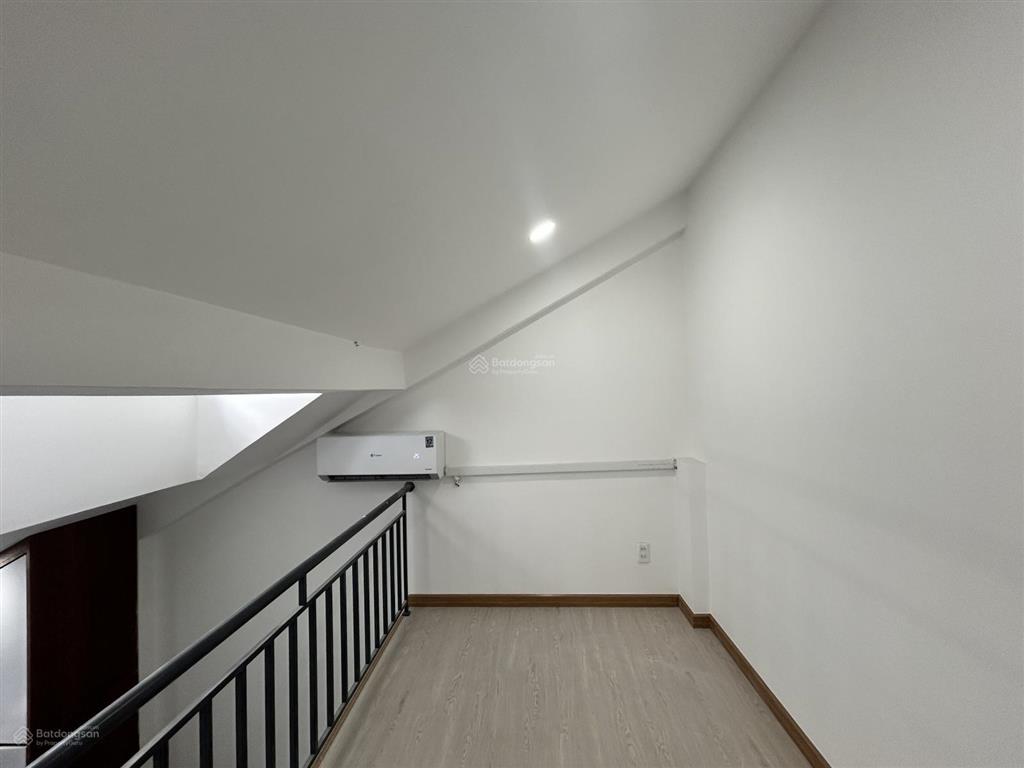Cho thuê duplex ban công nội khu dân cư đường đỗ xuân hợp | nhiều tiện ích xung quanh
