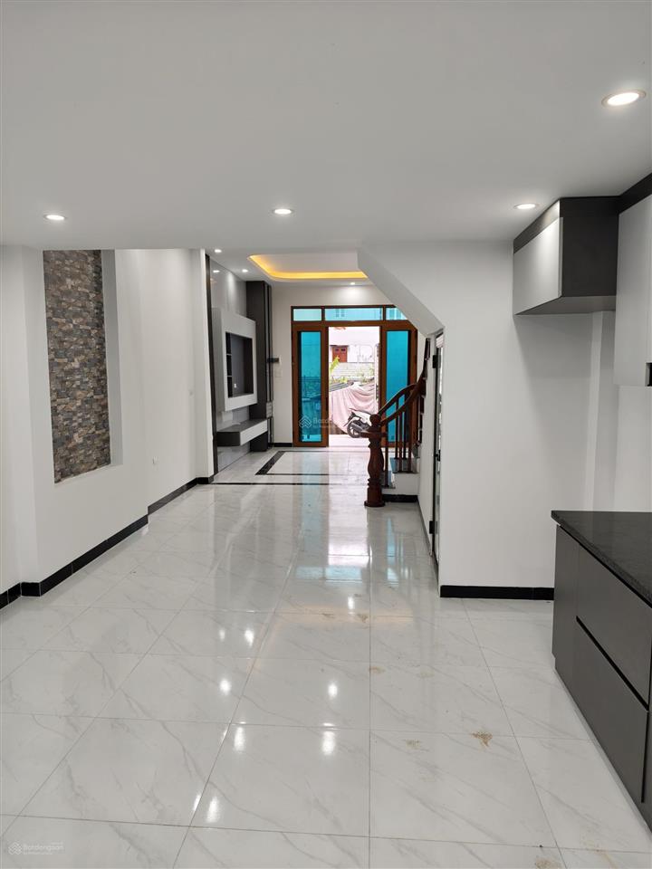 Hot bán nhà mới xây 4 tầng 72m2, thiết kế hiện đại tả thanh oai, 6 tỷ