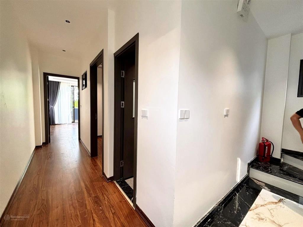 Chính chủ bán nhà linh đàm  70m  8 tầng view hồ đẳng cấp thang máy xịn  29ty