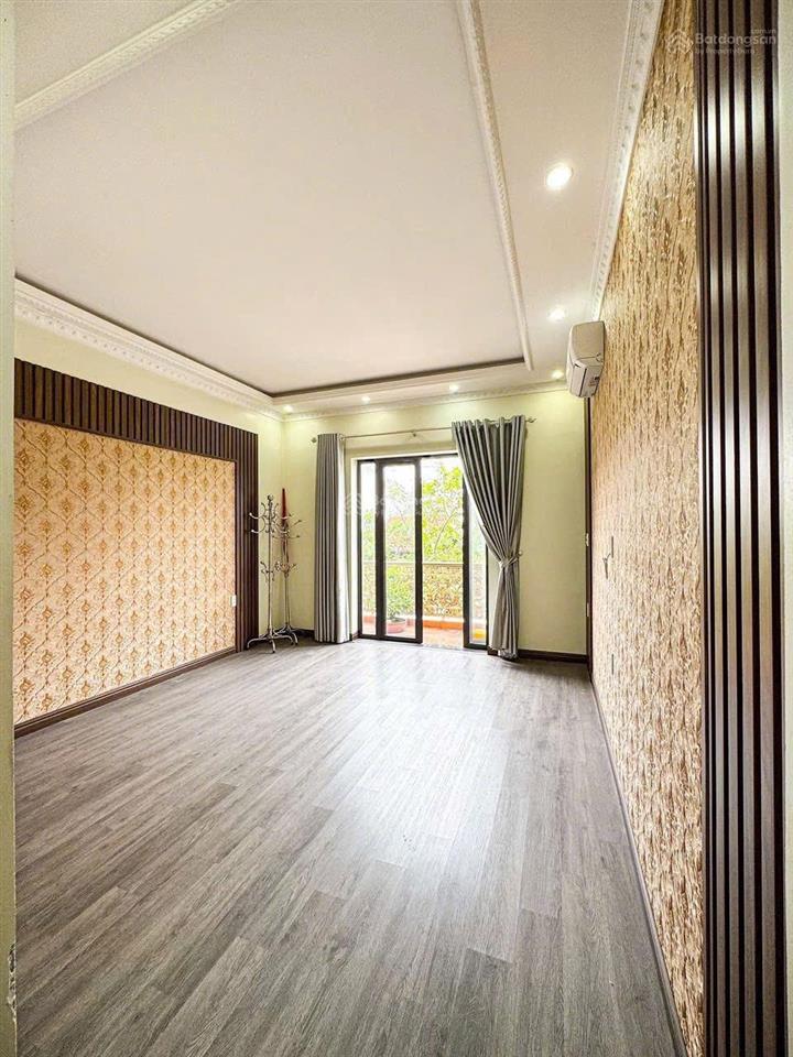 Nhà đẹp 4 tầng tuyến 2 lê hồng phong khu phân lô cao cấp hải an