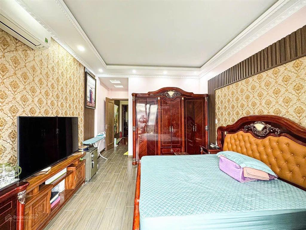 Nhà đẹp 4 tầng tuyến 2 lê hồng phong khu phân lô cao cấp hải an