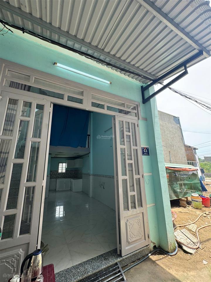 Nhà cấp 4 chính chủ bán gấp 4x10m 1 trệt 1 lửng 625tr giá full
