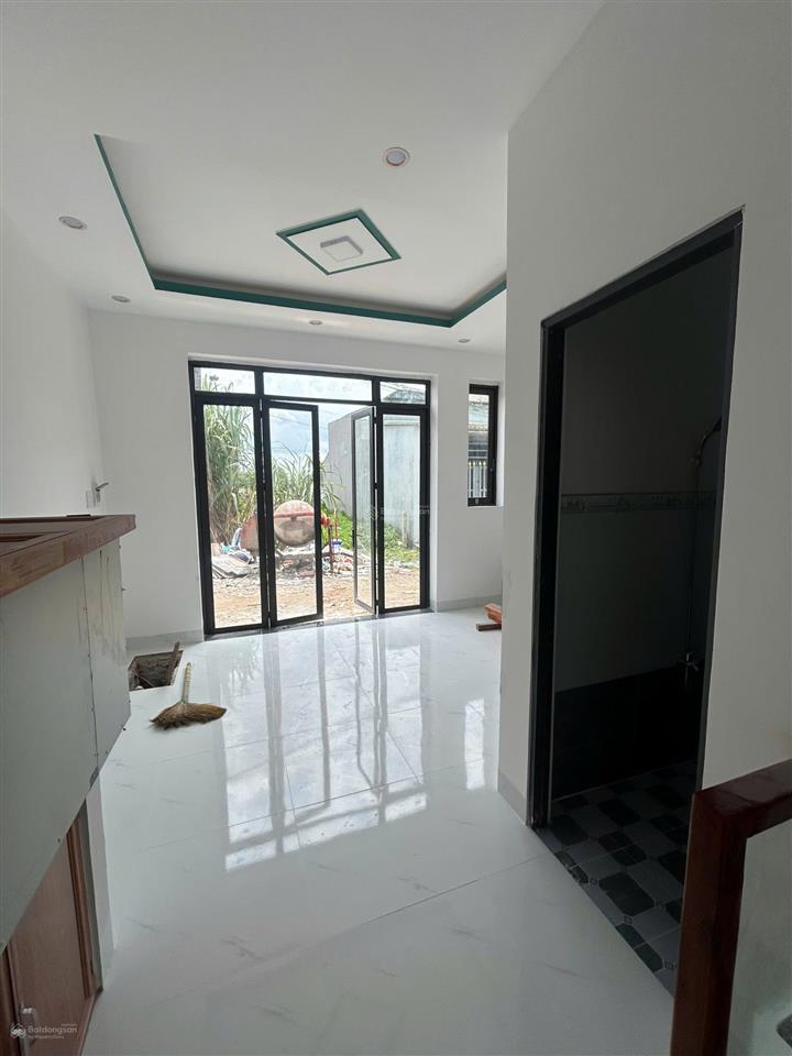 Chính chủ gửi nhà mới xây 5xx triệu  1 trệt 1 lầu 2pn