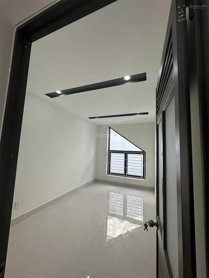 Bán nhà gần hóc môn 4x11m 3pn  giá chốt 795 triệu