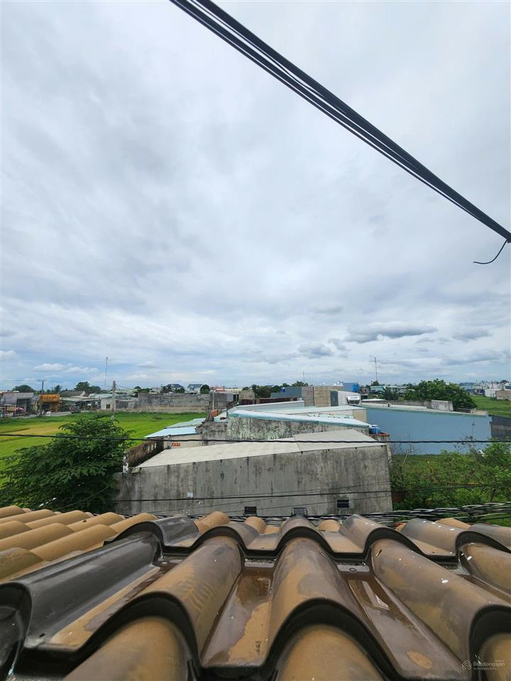 Nhà nở hậu 4.2x10m kiên cố  giá 780 triệu