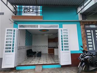 Nhà 1 trệt 1 lầu kiên cố  giá 450 triệu