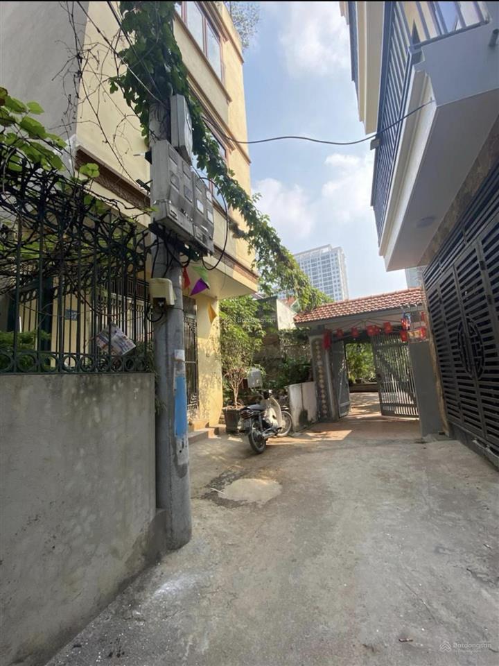 Đất tu hoàng 50m2  5.65 tỷ  mặt tiền cực khủng  50m ra ngõ ô tô và chợ