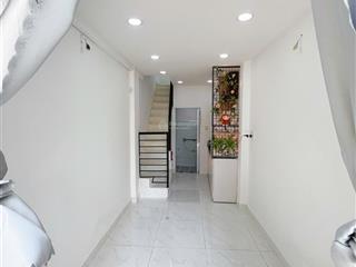 Tân phú  hxh 1 trục tới nhà  nhà mới đẹp 2 pn  không quy hoạch, lộ giới