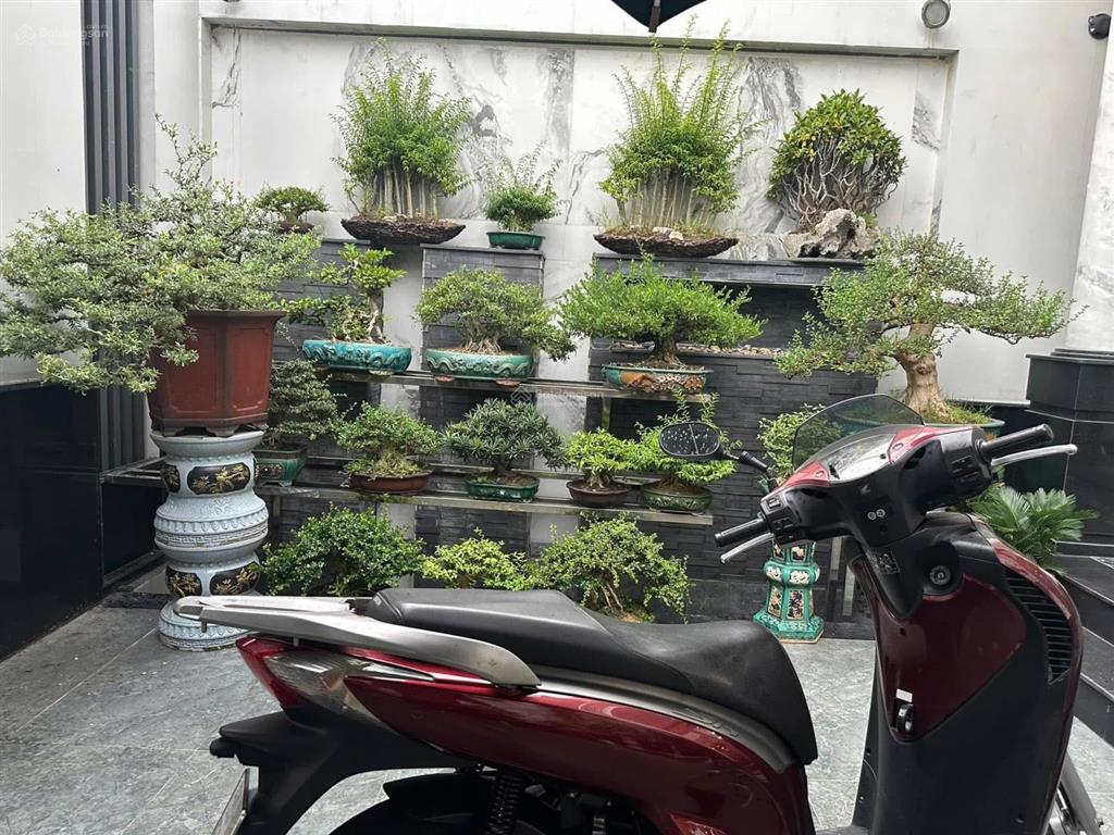 Bán nhà biệt thự nội khu tên lửa đường 11a . dt 8x21m kc 1lầu giá 23,9tỷ vị trí đất địa dân trí cao