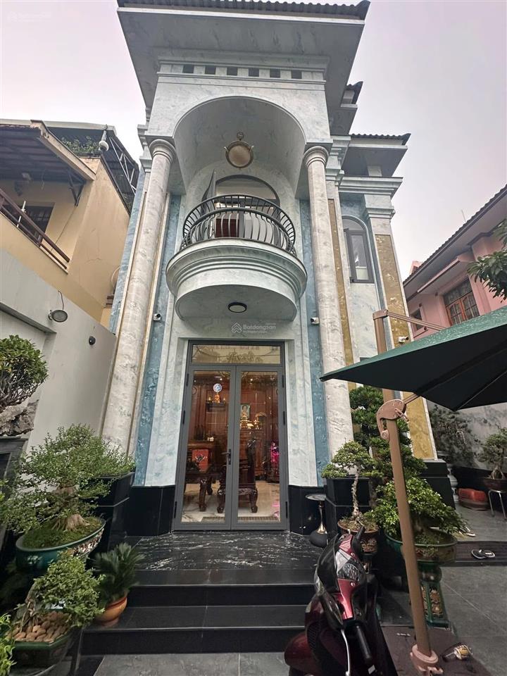 Bán nhà biệt thự nội khu tên lửa đường 11a . dt 8x21m kc 1lầu giá 23,9tỷ vị trí đất địa dân trí cao