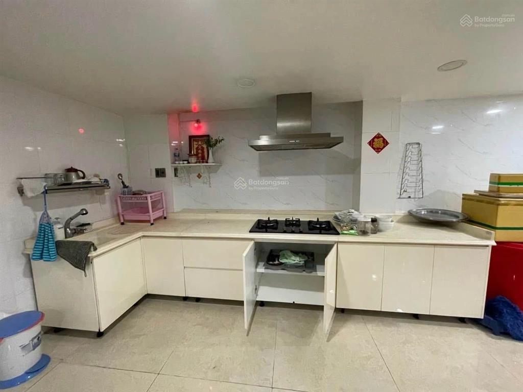 Nhà cho thuê khu tên lửa 8x20m, kết cấu 3,5 tấm, nội thất cơ bản, nhà mới, giá 45 triệu/th