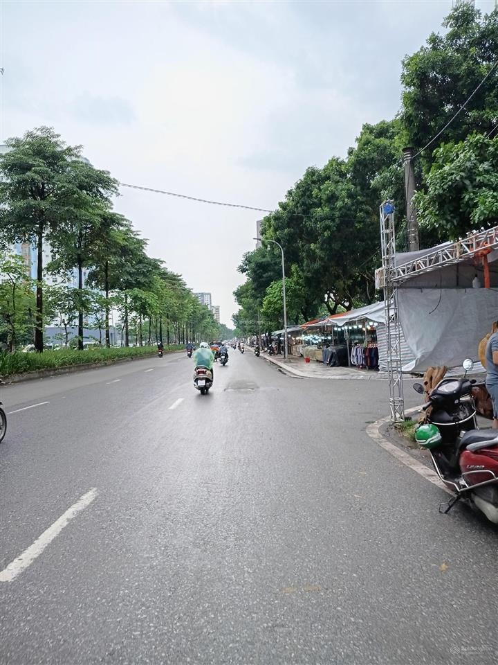 Cho thuê nhà giá rẻ 6 tầng làm văn phòng. trung tâm giáo dục gia