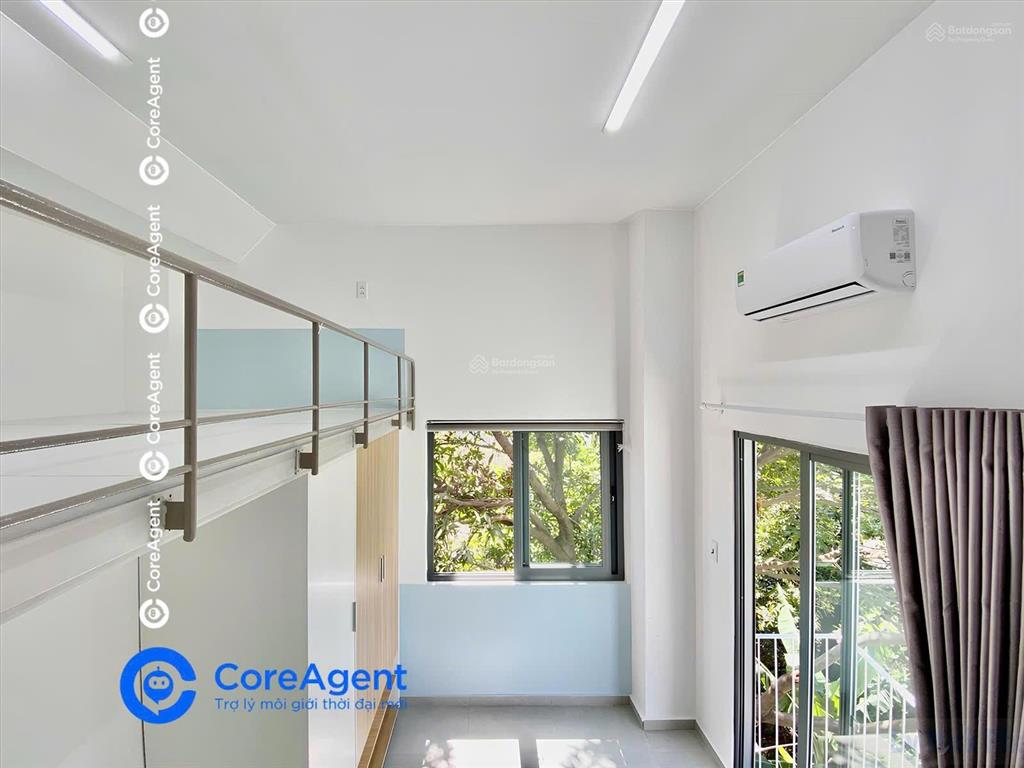 Phòng trọ sinh viên mới xây ngay lê văn việt full nội thất, ban công thoáng mát