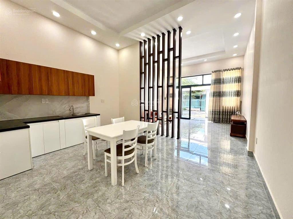 Tuấn hailongreal  nhà mới đẹp hẻm xe hơi 3,99 tỷ tại nguyễn văn tạo đi phú mỹ hưng 15 phút