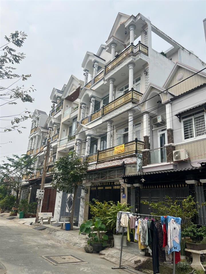 Tuấn hailongreal 2,45 tỷ lô đất đường 10m kdc hoàng hoa sát dt826c long hậu 30m cách nhà bè 300m