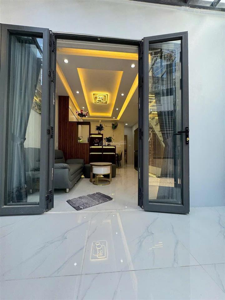 Tuấn hailongreal 4,95 tỷ cho căn nhà mới đẹp full nội thất đường huỳnh tấn phát q7