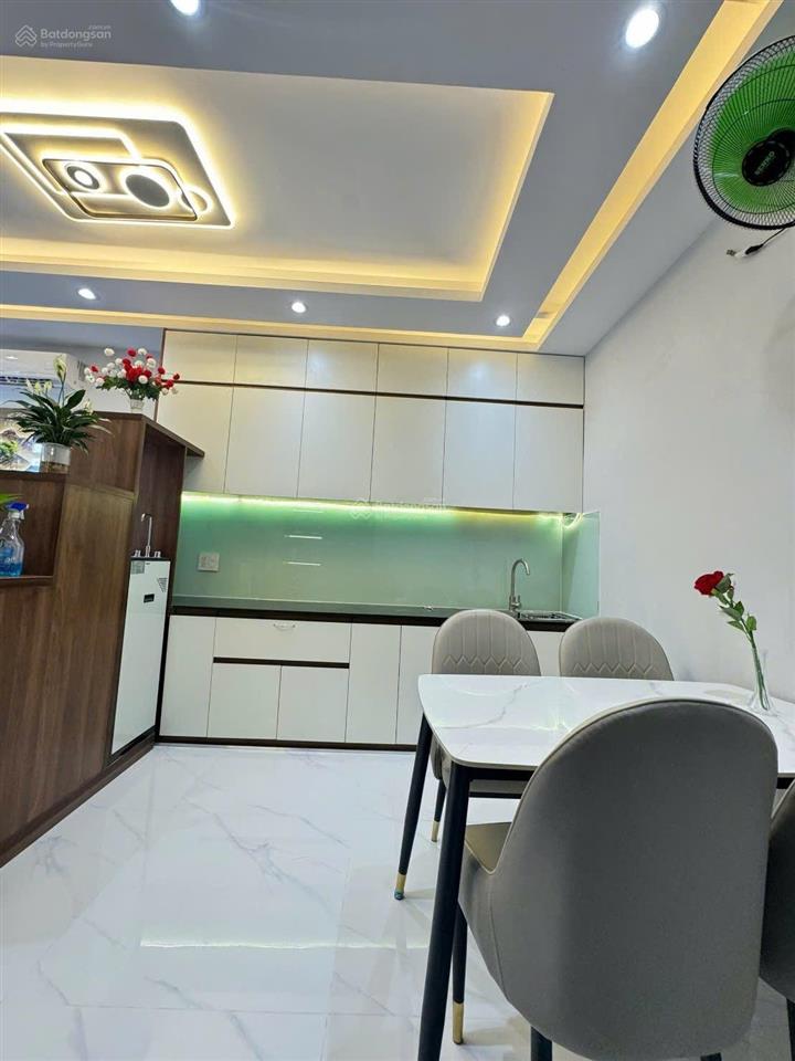 Tuấn hailongreal 4,95 tỷ cho căn nhà mới đẹp full nội thất đường huỳnh tấn phát q7