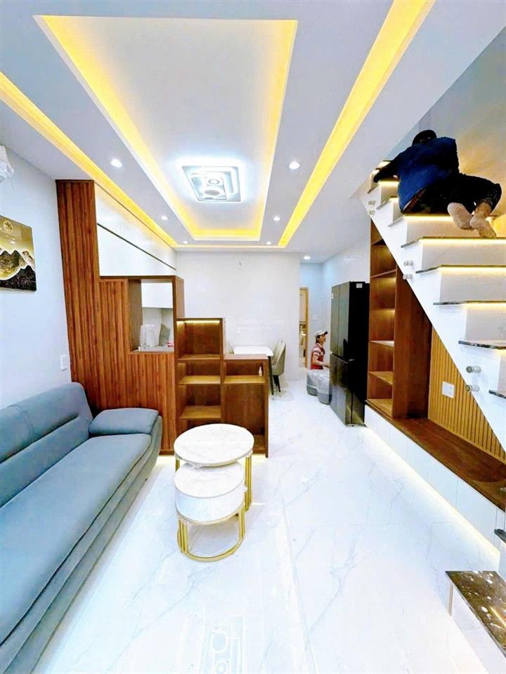 Tuấn hailongreal 4,95 tỷ cho căn nhà mới đẹp full nội thất đường huỳnh tấn phát q7