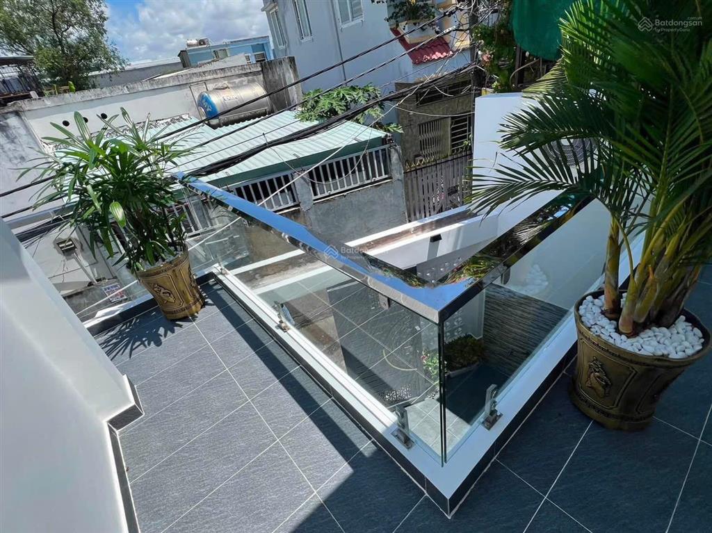 Tuấn nhà đẹp 3,85 tỷ cho căn nhà rộng rãi mới đẹp sát mặt tiền đường huỳnh tấn phát nhà bè