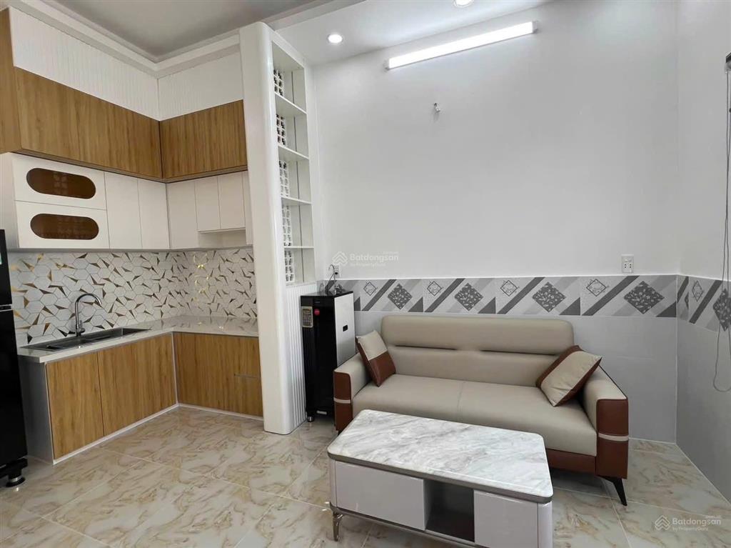 Tuấn nhà đẹp 3,85 tỷ cho căn nhà rộng rãi mới đẹp sát mặt tiền đường huỳnh tấn phát nhà bè