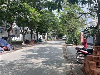 Cần bán nền nhà phố dự án la maison de phước lộc,cần giờ.dt 5x22 giá 4ty7 có mc, 0965 004 ***mr huy