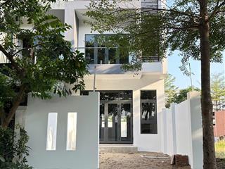 Bán nhà phố dự án la maison de,phước lộc,cần giờ.dt 5x22 xd 1trệt 2lầu 1tum,nhà thô giá 7ty290